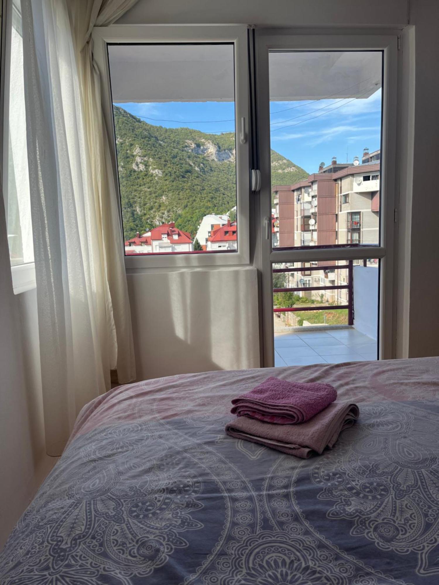 Cozy Apartment With The View Plužine Ngoại thất bức ảnh